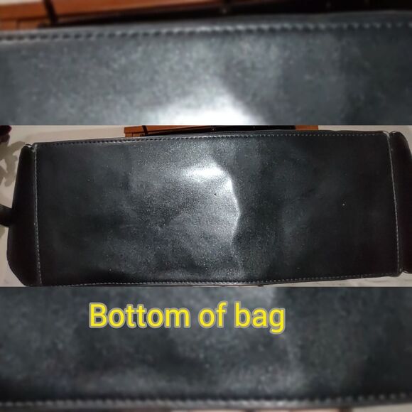 BCBG Maxazria leather hobo shoulder bag - Picture 11 of 16